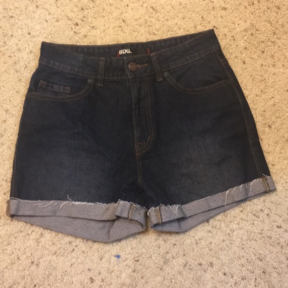 Like new BDG High Waisted jean Shorts - Picture 5 of 8